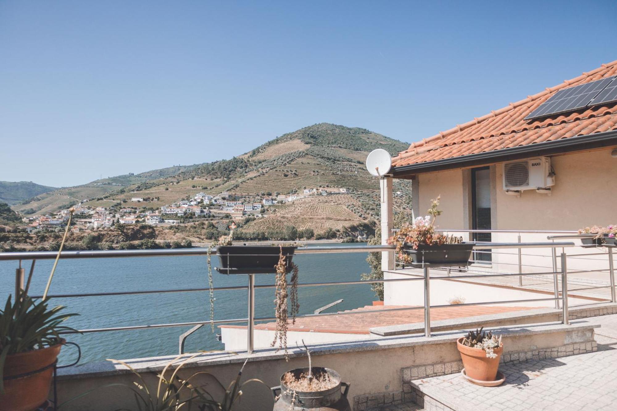 Vivenda A Beira Rio Villa Armamar Bagian luar foto
