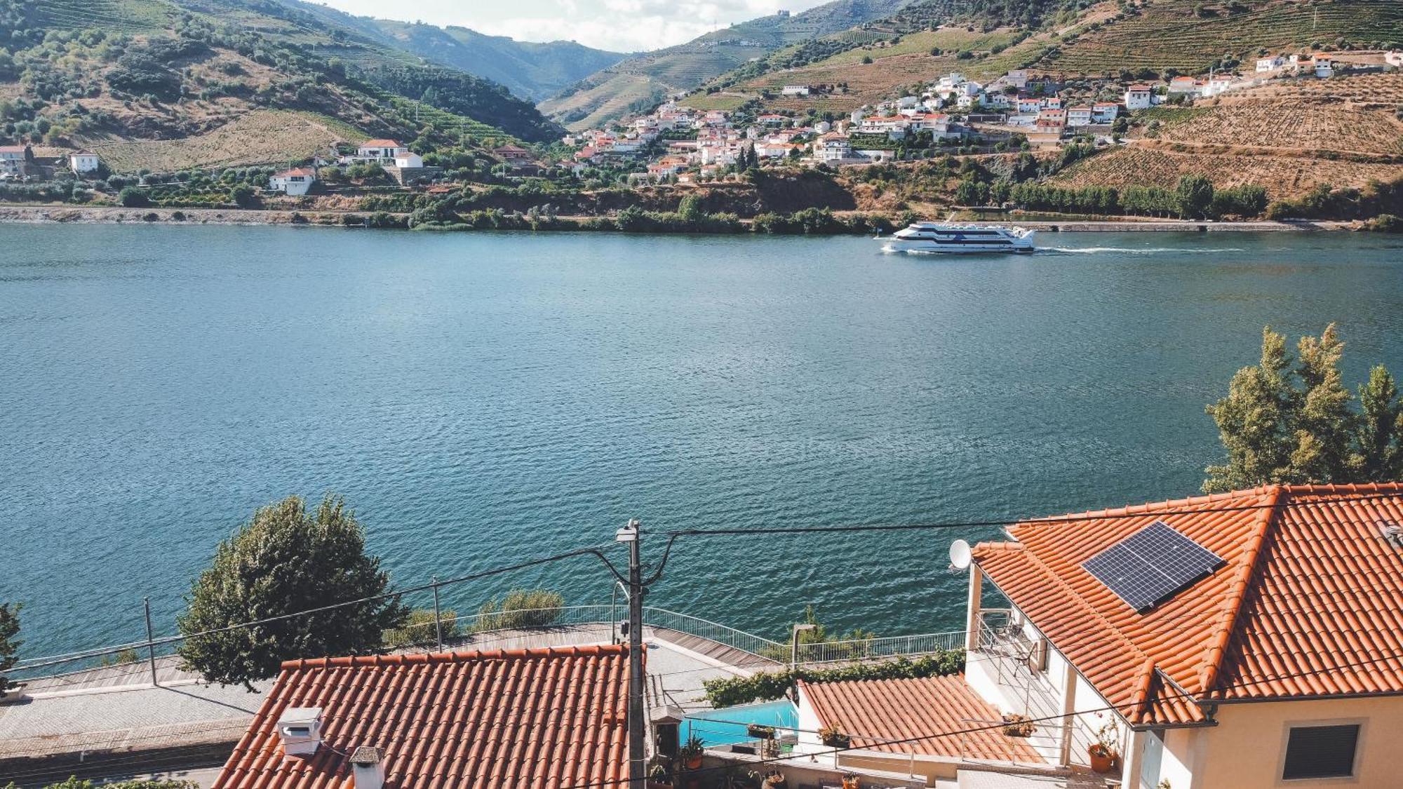 Vivenda A Beira Rio Villa Armamar Bagian luar foto